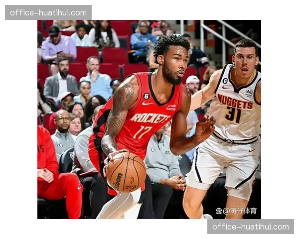 火箭因小史密斯脚踝扭伤调整首发 谢泼德重回控卫阿门改打四号位 火箭因小史密斯脚踝扭伤调整首发 谢泼德重回控卫阿门改打四号位